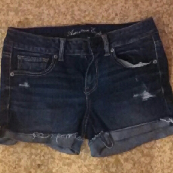Super stretch size 8 american eagle shorts