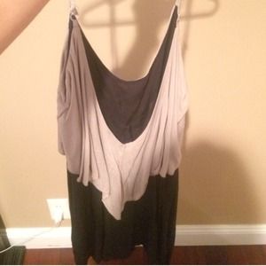 Amazing flowy dress! Black & Tan