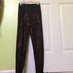 🔘Patterned leggings🔘