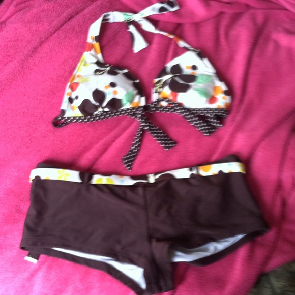 Brown and floral bathing suit!