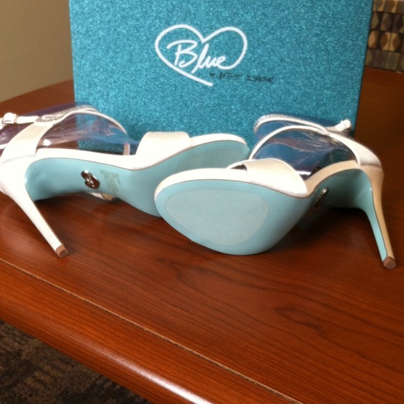 Blue by Betsy Johnson - Picture 3 of 3