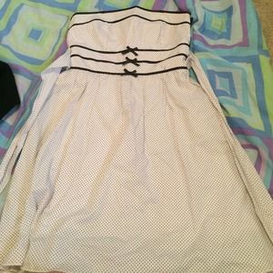 strapless black and white dress