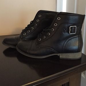Madden girl lace up booties