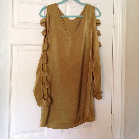 Open Sleeve Tunic