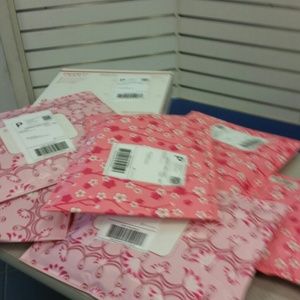 Shipping orders out today ! Thanks for shopping