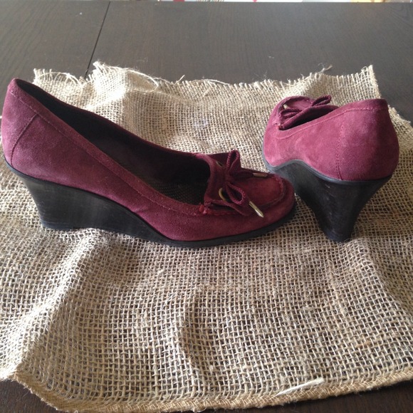 DONATING - 🎉hp 1/3 enzo angiolini shoes - Picture 2 of 3
