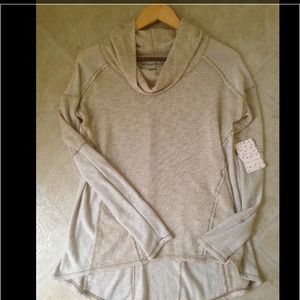 New oversized Free People Pullover