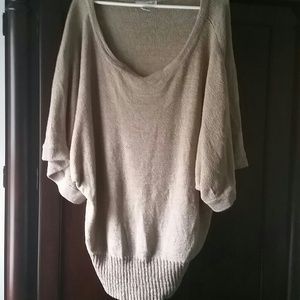 Short sweater