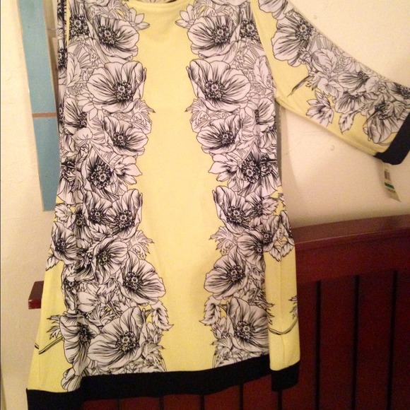 Style and co yellow poppy dress