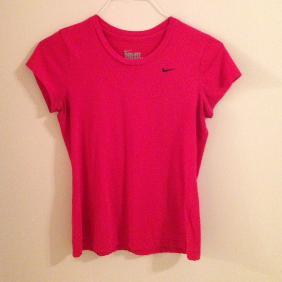 SOLD--Nike Dryfit cotton T
