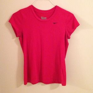 SOLD--Nike Dryfit cotton T