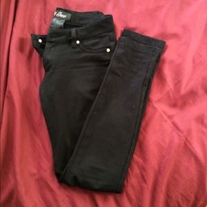 Low waisted jeans from guess