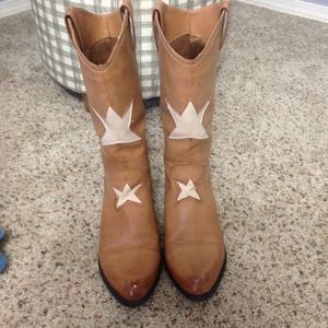 MIA western boots with stars