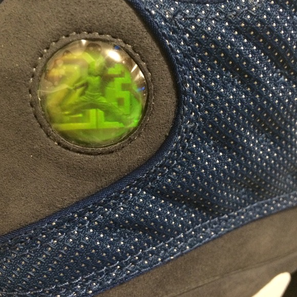 AIR JORDAN 13 - Picture 4 of 4