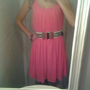 Classic bright pink dress w/ belt