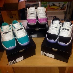 Jordan retro 11 low 5.5y