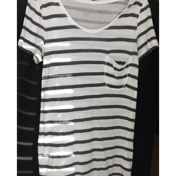 Grey and white striped top with front pocket