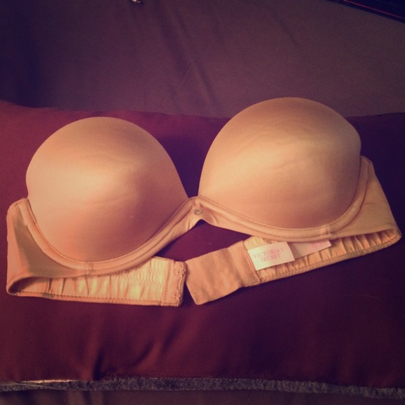 Nude strapless bra - Picture 1 of 1