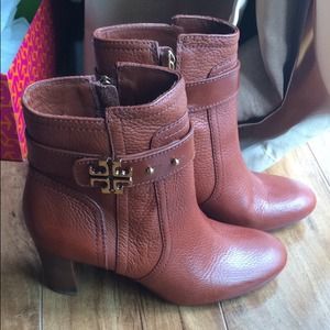 Tory burch boots and Jcrew flats for poshsell2014