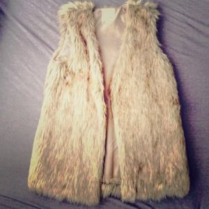 LA Hearts Oversized Furry Vest