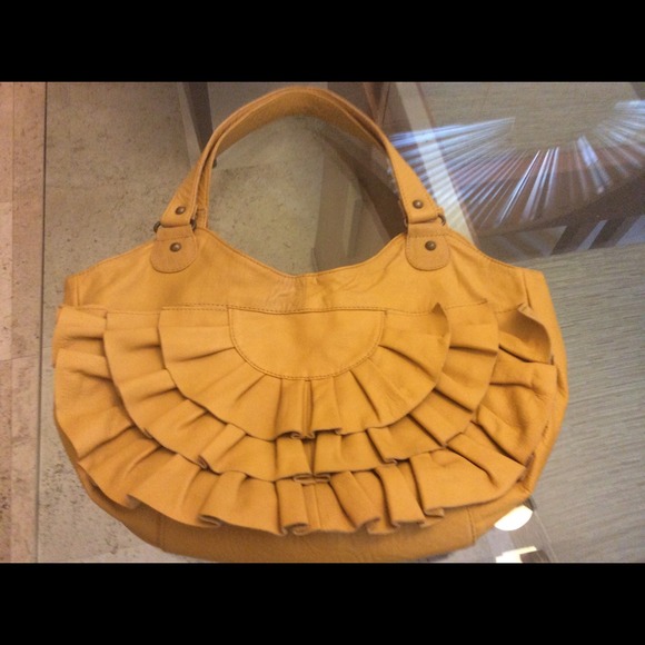 Anthropologie 100% leather purse w/ cotton lining