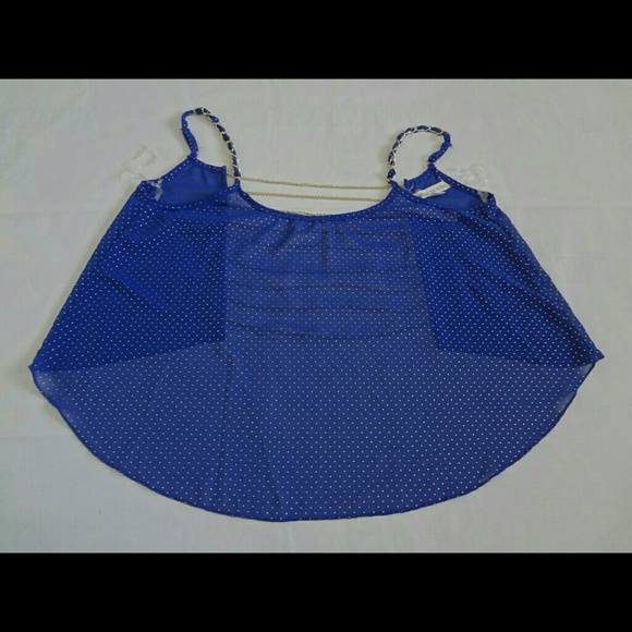 New cute fashionable top