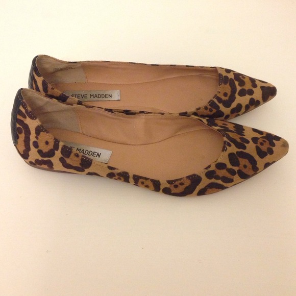 Steve Madden Vegass Flats Animal Print Size 7