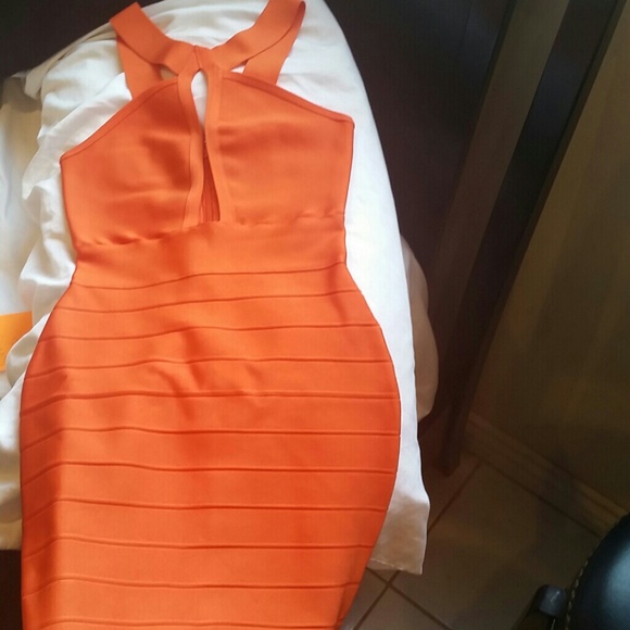 Bandage Dress - Picture 3 of 4