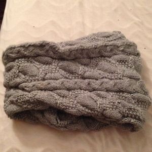 Gap infinity scarf