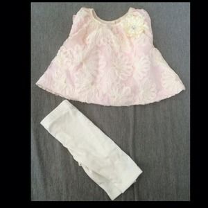 Two piece silk flower set