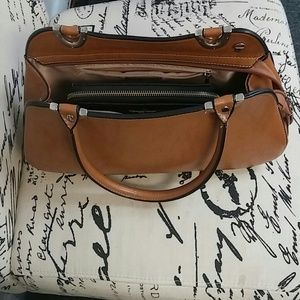 Brown gucci bag
