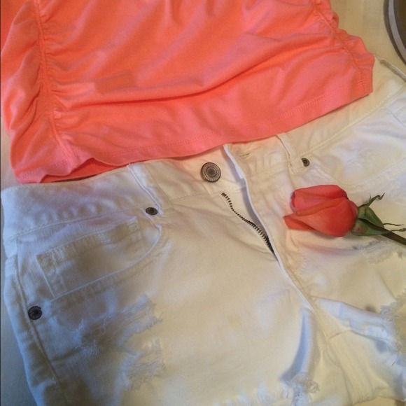 Side ruched summer tee