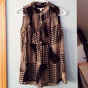 💁Sleeveless blouse