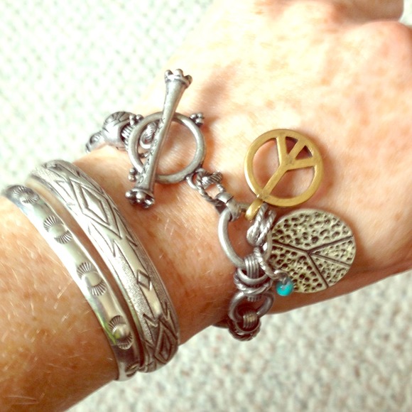 Lucky Brand  peace charm toggle bracelet