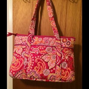 Vera Bradley BETSY in RASPBERRY FIZZ