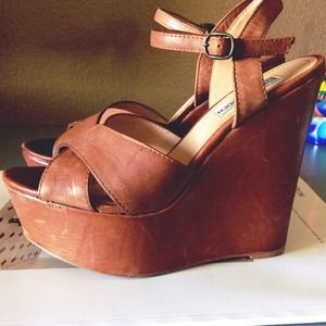Steve Madden chunky platform wedges