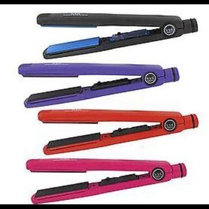 Used Hot Pink Solia flat iron