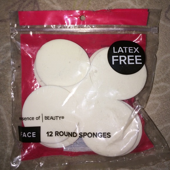 12 Round Makeup Sponges