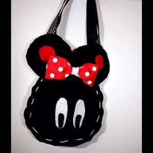 Cuttest Minnie Mouse bag