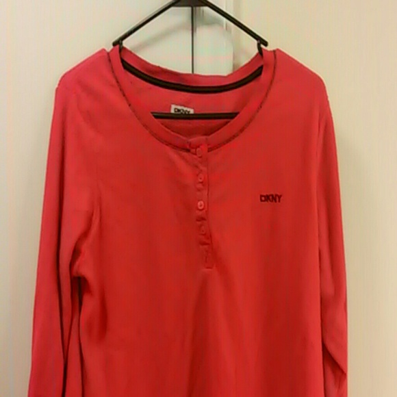 DKNY FLEECE