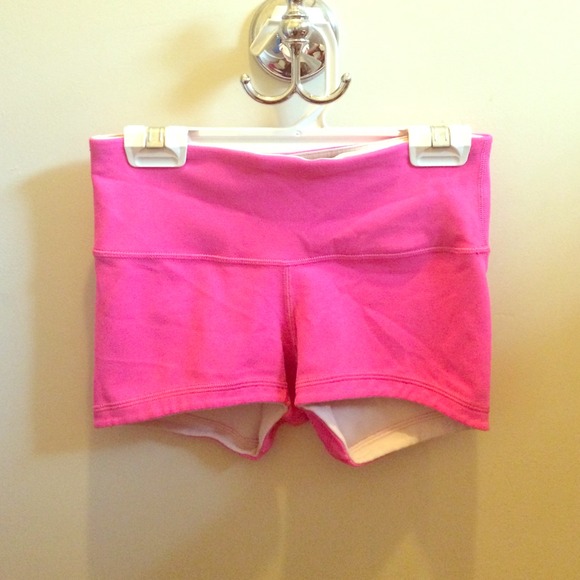 Lulu lemon boogie shorts: reversible RESERVED