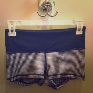 Navy blue checkered lulu shorts