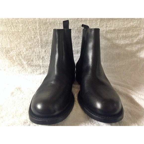 Banana Republic Leather Otis Boots - Picture 2 of 3