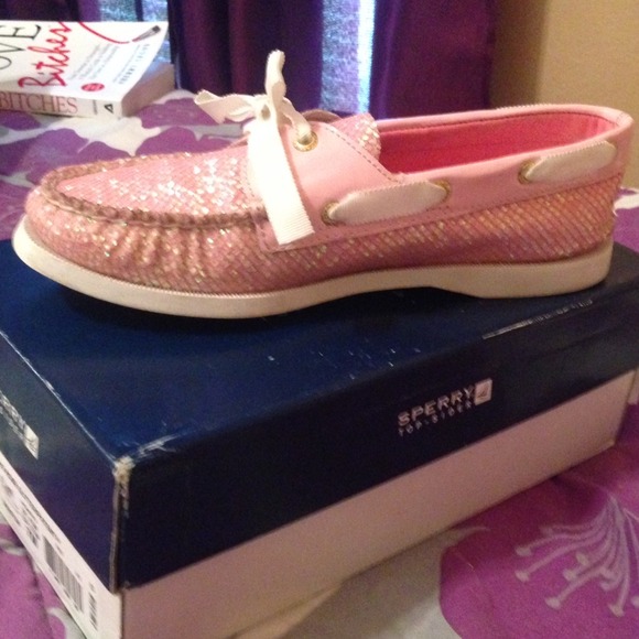 Rose glitter Sperry's 😃 - Picture 2 of 3