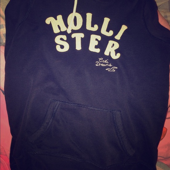 Hollister goodies bundle