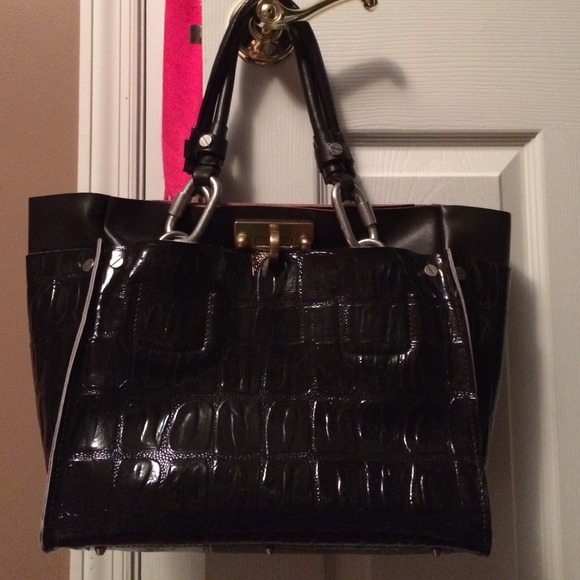 Chloe Handbags - HOLD . Chloe shoulder bag