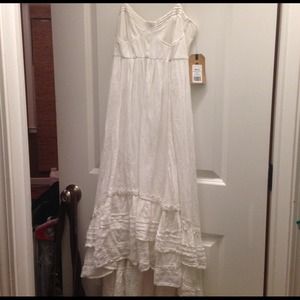 ⛔️SOLD⛔️white bustier top dress