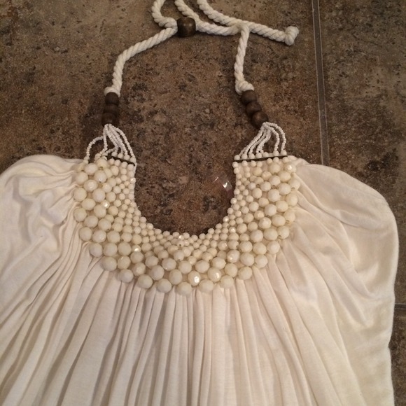 Halter Top - Picture 2 of 2