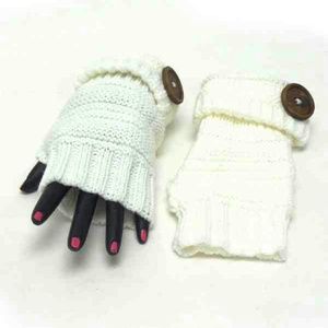Knitted gloves new