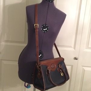 Dooney & Bourke Black Purse